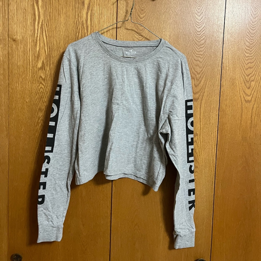 M Hollister Long Sleeve